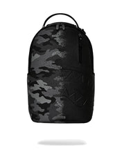Load image into Gallery viewer, SPRAY SPLIT NIGHT CAMO DLXSV