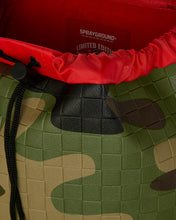 تحميل الصورة في عارض المعرض، WOODLAND CAMO CHECK HILLS