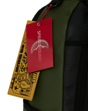 Load image into Gallery viewer, SHARK CENTRAL EMBOSSED GREEN DLXSV