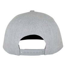 تحميل الصورة في عارض المعرض، Cruz Label Grey Snapback Hat
