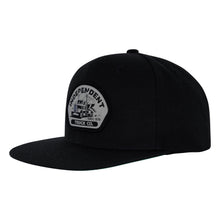 تحميل الصورة في عارض المعرض، Trucking Blk Snapback Hat
