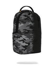 Load image into Gallery viewer, SPRAY SPLIT NIGHT CAMO DLXSV
