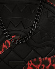 تحميل الصورة في عارض المعرض، RED LEOPARD PUFFER VICE SHOULDER BAG
