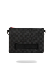 تحميل الصورة في عارض المعرض، SCRIBBLE SHARK CROSSOVER CLUTCH
