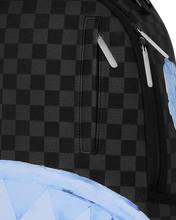 Load image into Gallery viewer, AIRBRUSED SHARK DLXSV

