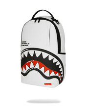 Load image into Gallery viewer, SHARK CENTRAL BUBBLY WHITE DLXSV
