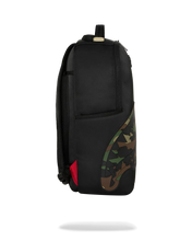 Load image into Gallery viewer, SHARK CENTRAL BLACK NYLON CAMO EMBOSSED SHARK DLXSR
