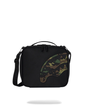 تحميل الصورة في عارض المعرض، SHARK CENTRAL BLACK CAMO SHARK SNACKPACK
