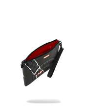 تحميل الصورة في عارض المعرض، CENTER RIP REVEAL CROSSOVER CLUTCH
